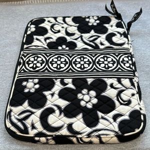 Vera Bradley Tablet Sleeve Night And Day. EUC